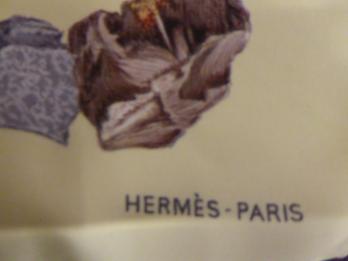 HERMÈS Paris - Carré 