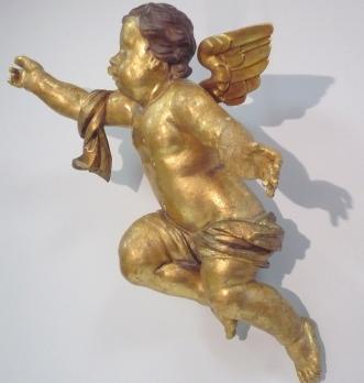 ITALIE, vers 1700 - Important cherubin sculpté en bois doré 2