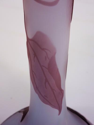Émile GALLE - Vase en pate de verre à décor de Jonquilles, signé, 30cm - Nancy 2