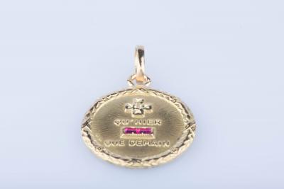 Médaille d’amour AUGIS en or jaune 18 ct 1 diamant 0,01 ct 2 rubis 0,02 ct au total 2