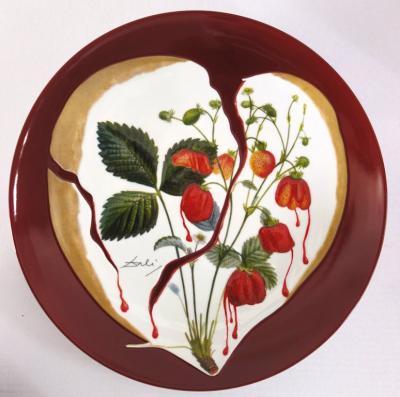 Salvador DALI  - Coeur de fraises - Plat en Porcelaine original signé et numéroté 2