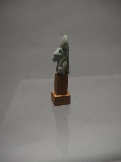 EGYPTE. Buste de la déesse Semket. Fritte émaillée... 2