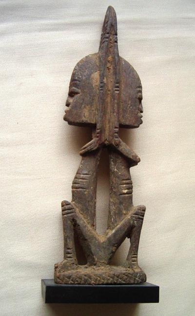 Mali, Dogon, Statue Homme et Femme adossés 2