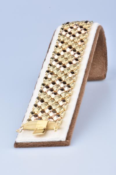 Magnifique bracelet en or jaune 18 carats (750 millièmes). Fermoir tiroir sécurisé. 2