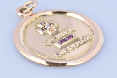 Médaille de la Maison AUGIS en or Jaune 18 carats (750 millièmes) déclaration d’amour 