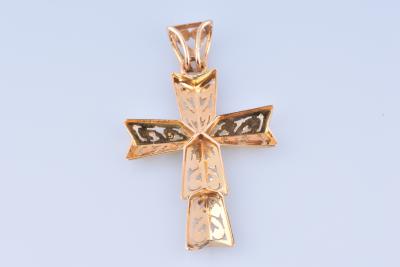 Pendentif croix chrétienne en or 18 carats 2
