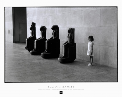 Elliott ERWITT - The Metropolitan Museum of Art. New York City, USA. 1988 - Affiche