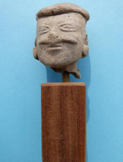 Intéressante tête de prêtre ou de notable, Tumaco, île de la Tolita, Équateur -5 00 avant à 500 après J.C 2